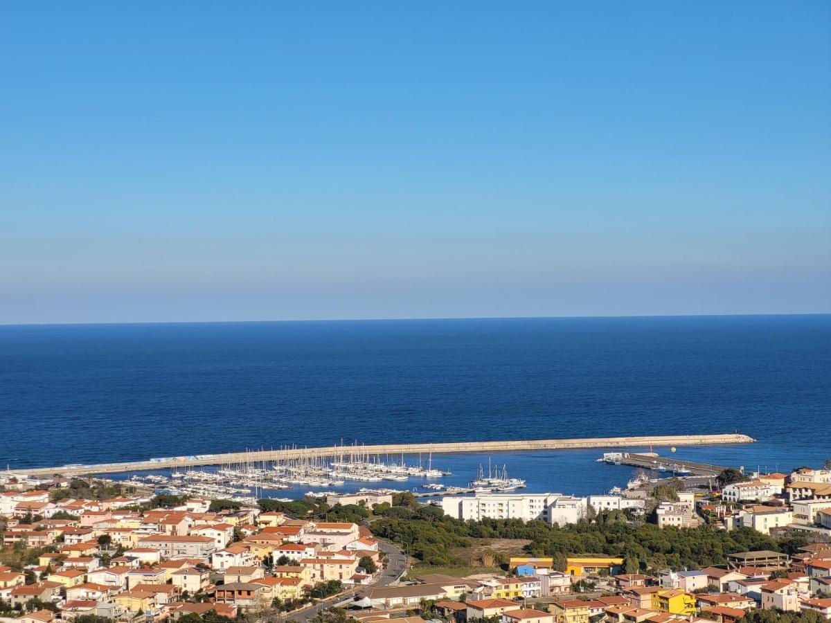 White Sand Affittacamere La Caletta Luaran gambar